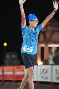 BIB: 40414, 109
                            <button type="button" onclick="openModal(19777965)" class="btn btn-primary btn-sm float-right btn-popup" data-toggle="modal" data-target=".modal-high-quality">
                        <i class="fas fa-shopping-cart"></i> Add to Cart
                    </button>
                                            <button type="button" onclick="isThisMe(19777965, true)" class="btn btn-success btn-sm float-right btn-popup btn-isme hidden" data-toggle="tooltip" data-placement="bottom" title="นี่คือรูปของคุณใช่ไหม คลิกที่นี่เพื่อเอาเข้าอัลบั้ม">
                        <i class="fas fa-plus"></i> Add to album
                    </button>
                    <button type="button" onclick="isThisMe(19777965, false)" class="btn btn-warning btn-sm float-right btn-popup btn-isnotme hidden">
                        <i class="fas fa-ban"></i> Remove from album
                    </button>